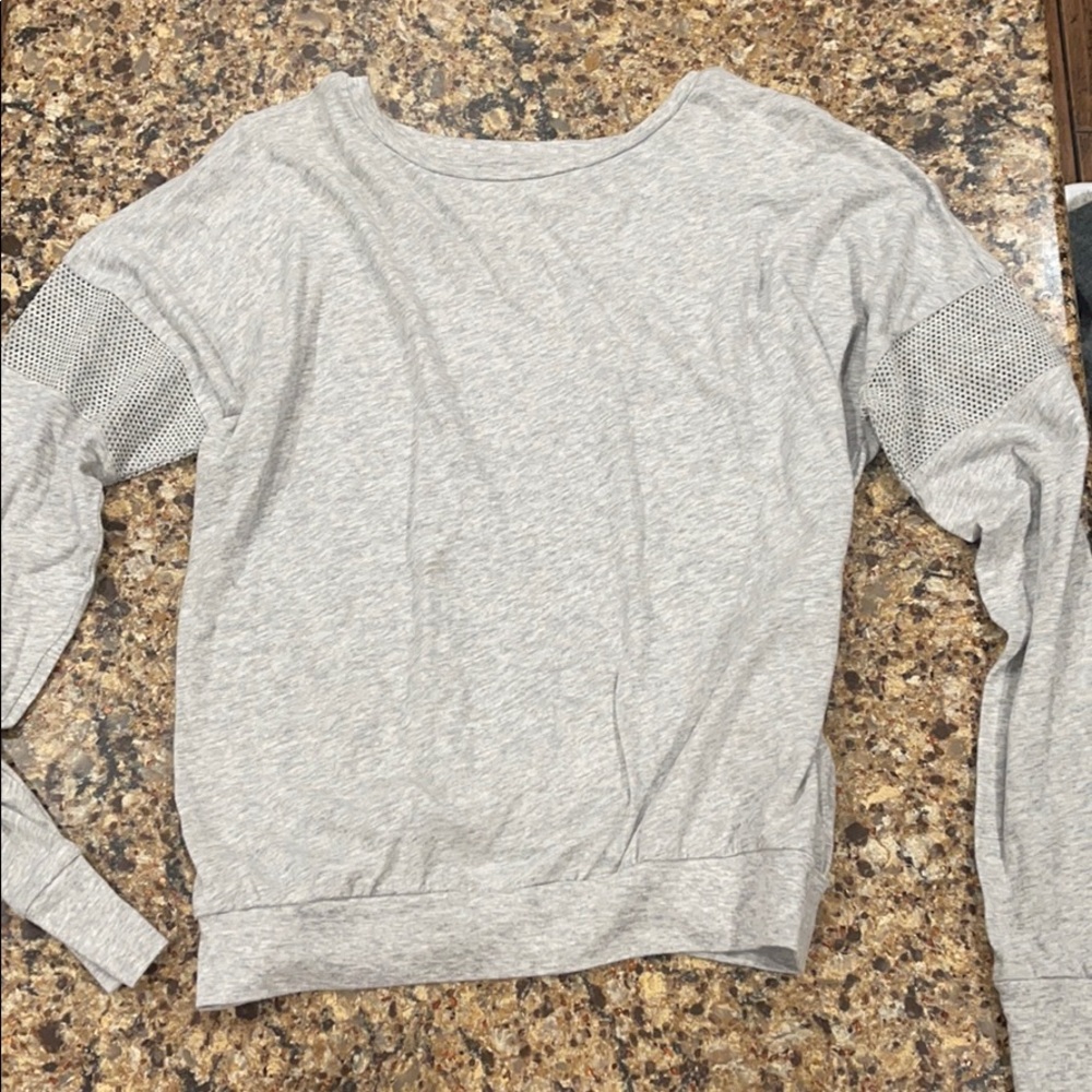 Forever 21 Gray T-shirt